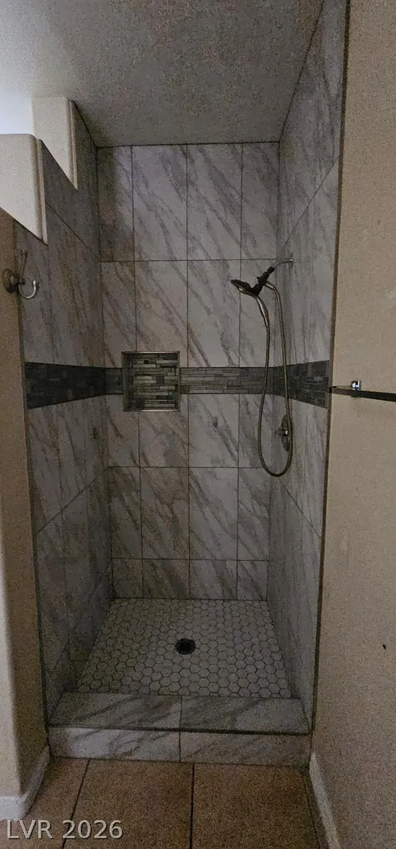 5655 E Sahara Avenue #1001 Las Vegas, NV 89142