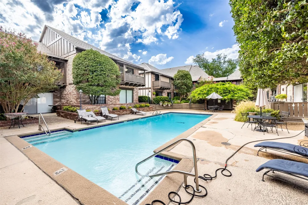 3 Woodward Boulevard #204 Tulsa, OK 74114