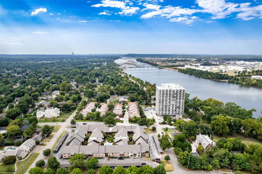 3 Woodward Boulevard #204 Tulsa, OK 74114