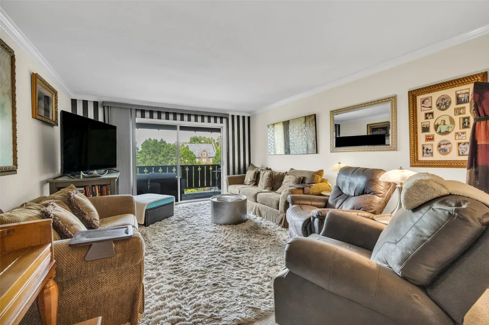 3 Woodward Boulevard #204 Tulsa, OK 74114
