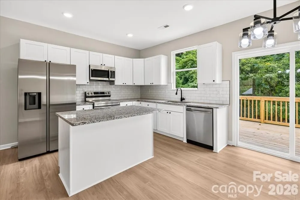 126 Aspen Street Yadkinville, NC 27055