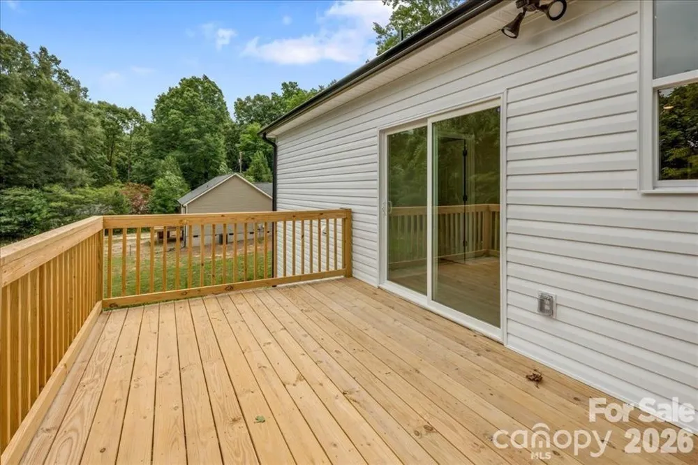 126 Aspen Street Yadkinville, NC 27055
