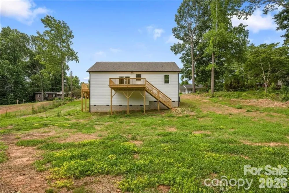 126 Aspen Street Yadkinville, NC 27055