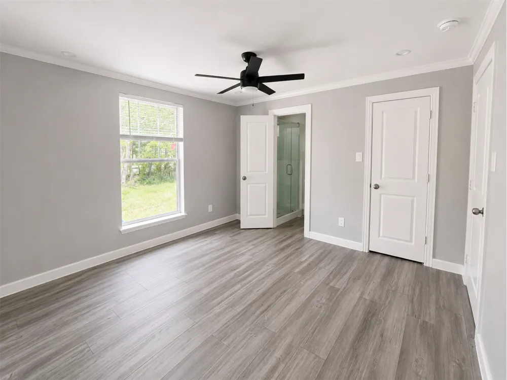 1306 Locust Street Commerce, TX 75428