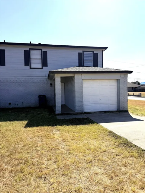 1025 NW Summercrest Boulevard #B