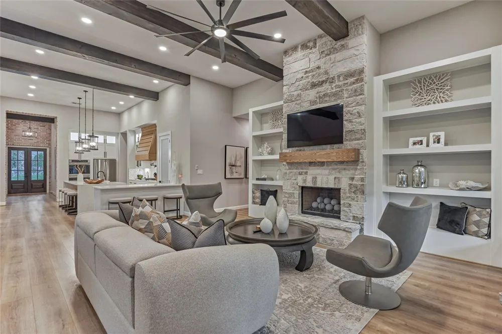 22 Darien Court Montgomery, TX 77356