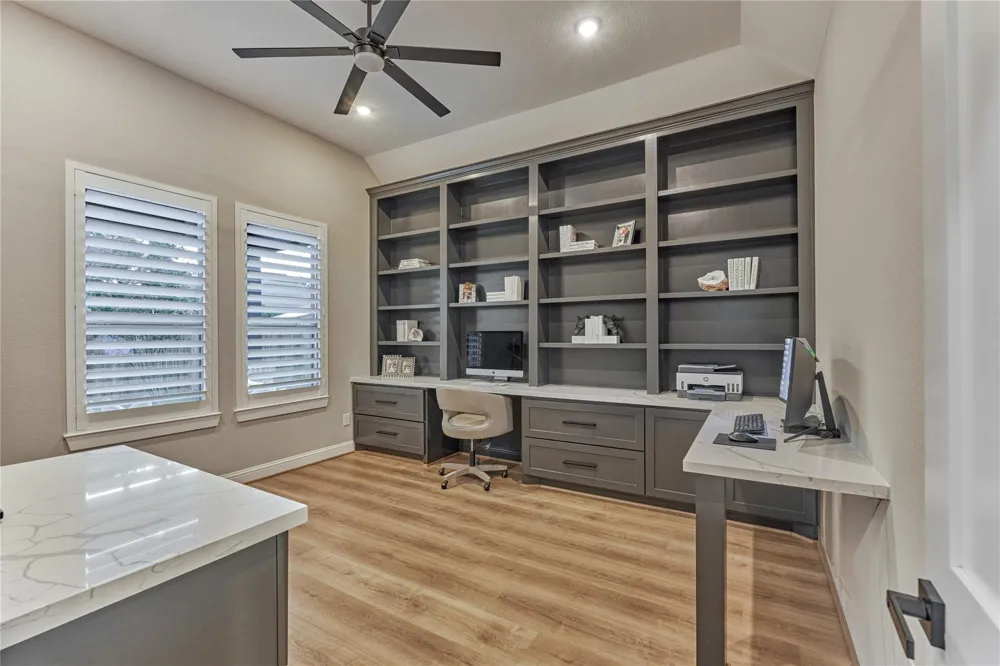 22 Darien Court Montgomery, TX 77356