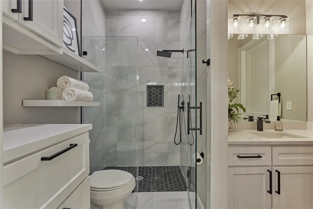 22 Darien Court Montgomery, TX 77356
