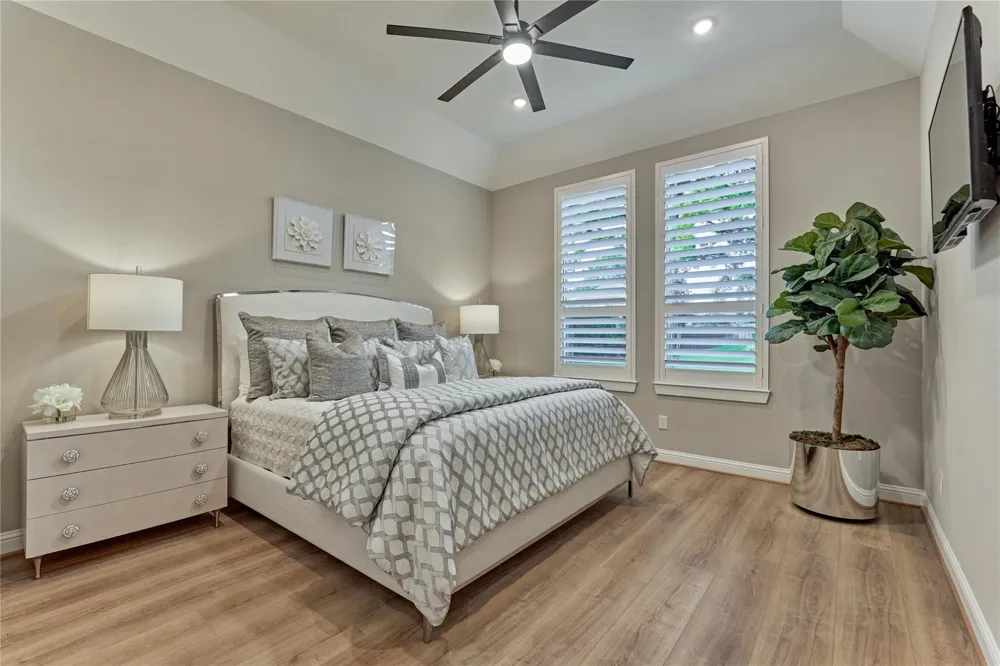 22 Darien Court Montgomery, TX 77356