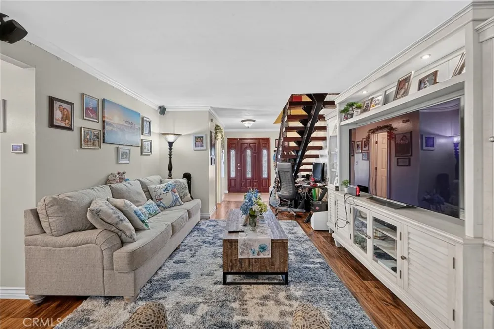 13407 Caffel Way Whittier, CA 90605