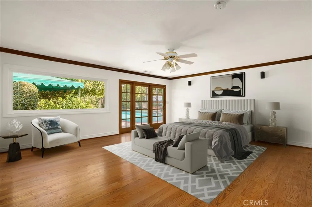 5220 Collier Place Woodland Hills, CA 91356