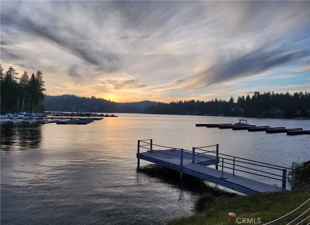 900 Lo Lane Twin Peaks, CA 92391