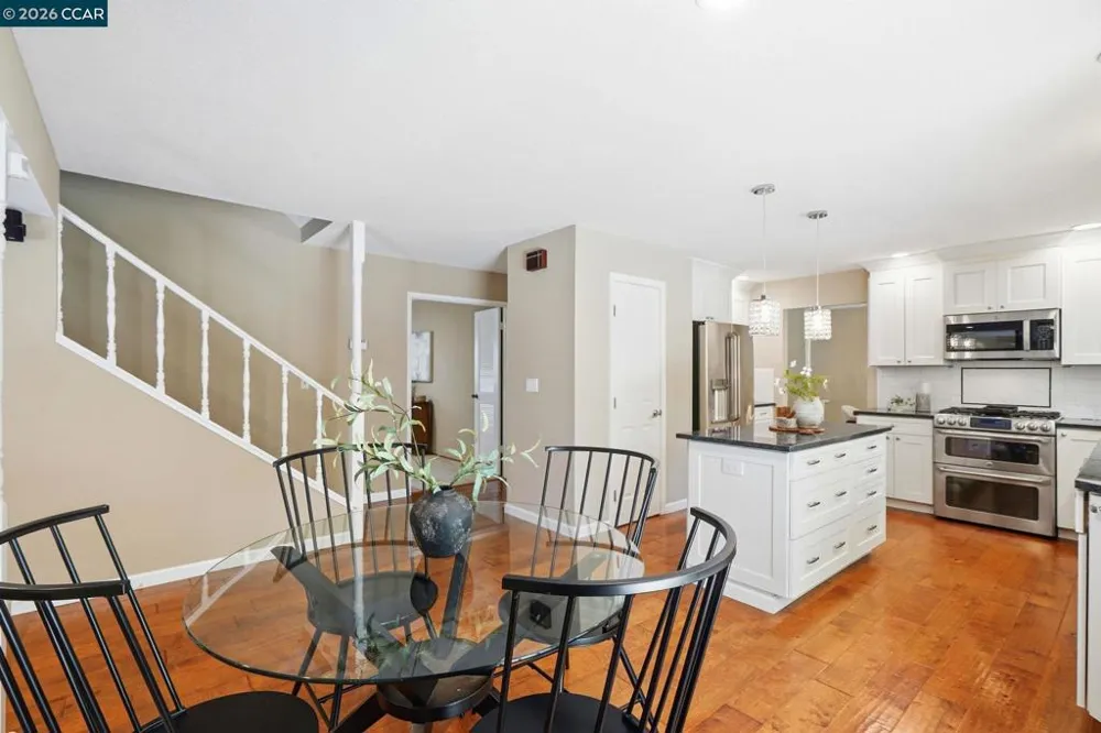 717 Bloching Cir Clayton, CA 94517