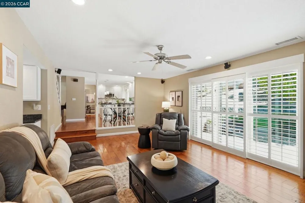 717 Bloching Cir Clayton, CA 94517