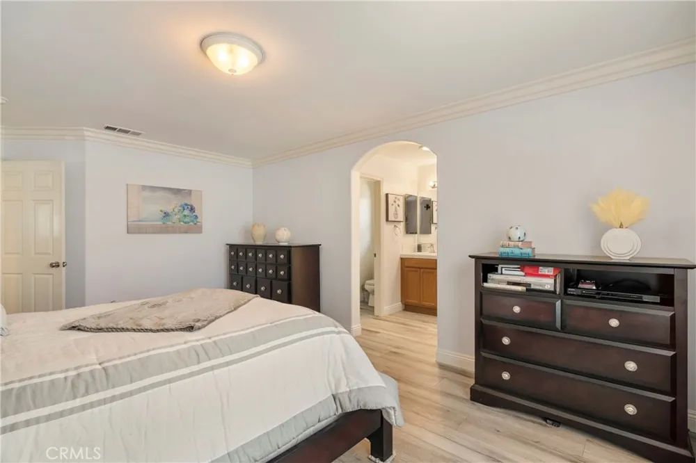 757 S Woodberry Lane La Puente, CA 91746