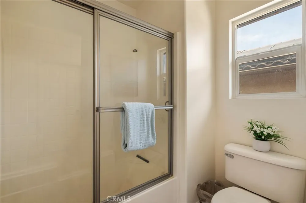 757 S Woodberry Lane La Puente, CA 91746