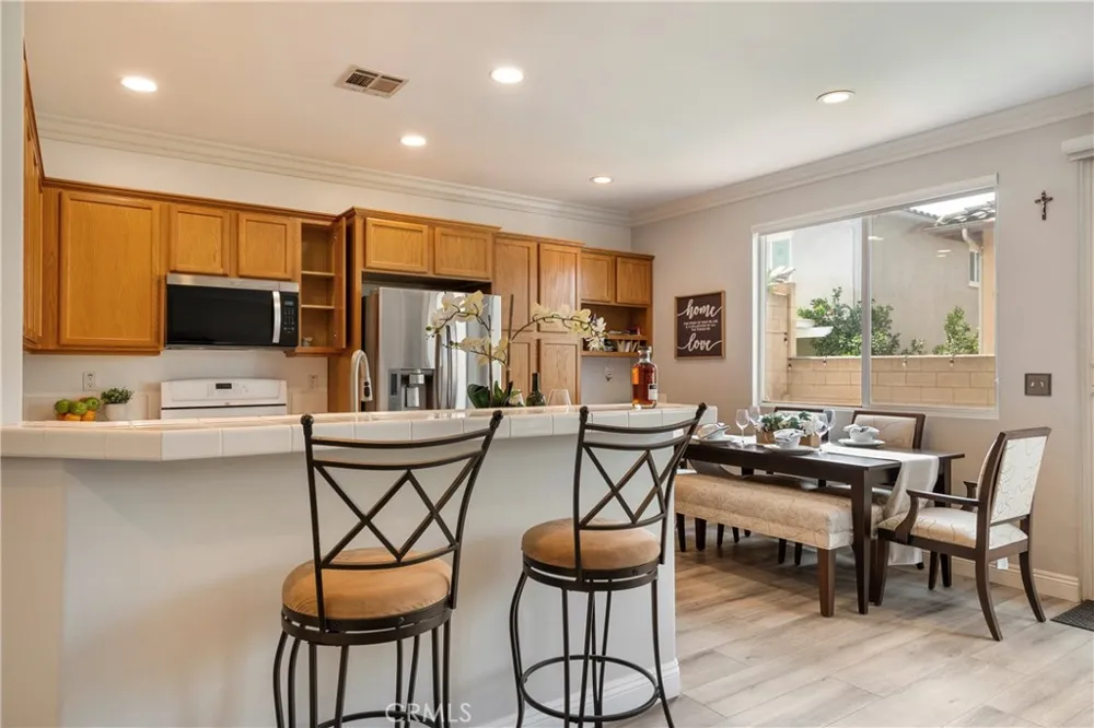 757 S Woodberry Lane La Puente, CA 91746