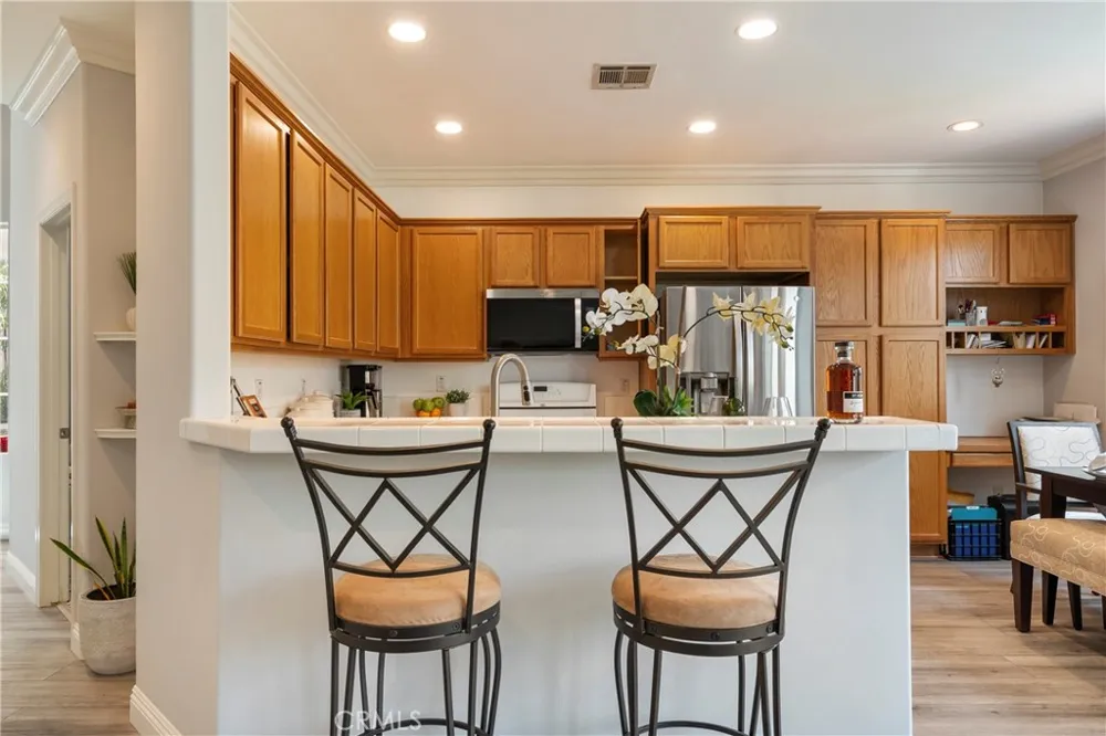 757 S Woodberry Lane La Puente, CA 91746
