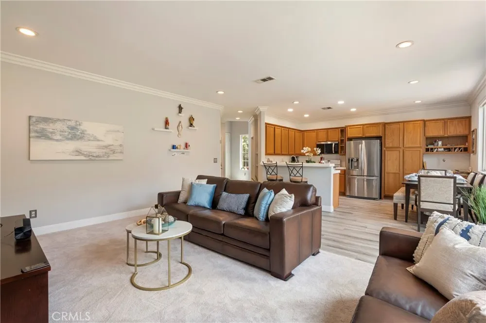 757 S Woodberry Lane La Puente, CA 91746