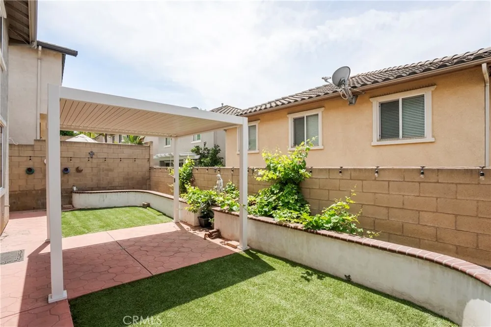 757 S Woodberry Lane La Puente, CA 91746