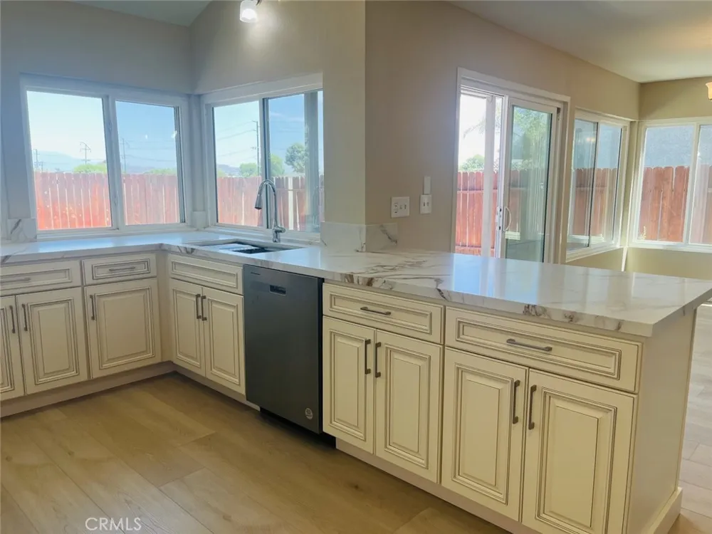 11956 Bayless Street Moreno Valley, CA 92557