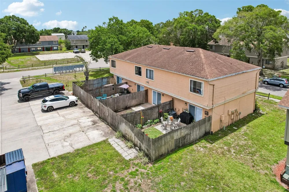 12059 TIFT CIRCLE Orlando, FL 32826