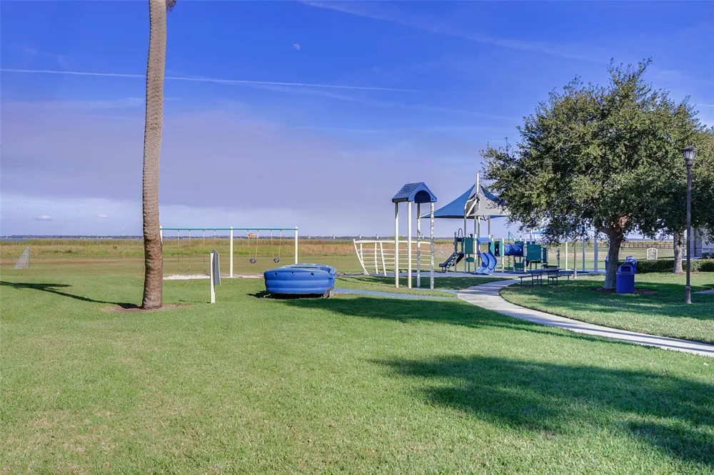 1631 KINGFISHER COURT Kissimmee, FL 34746