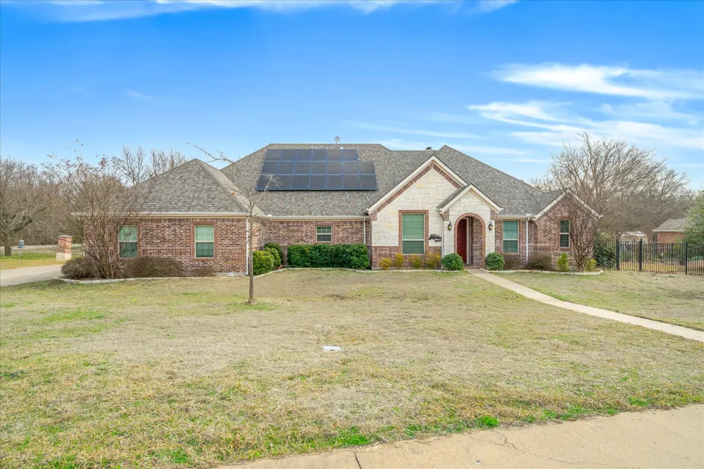 1088 Stephen Court Farmersville, TX 75442