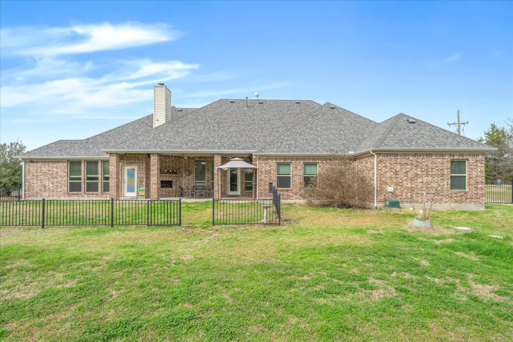 1088 Stephen Court Farmersville, TX 75442