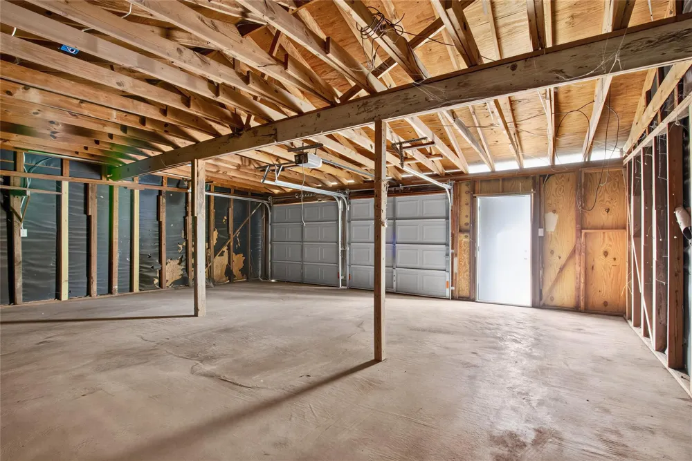 3577 9th Street Nederland, TX 77705