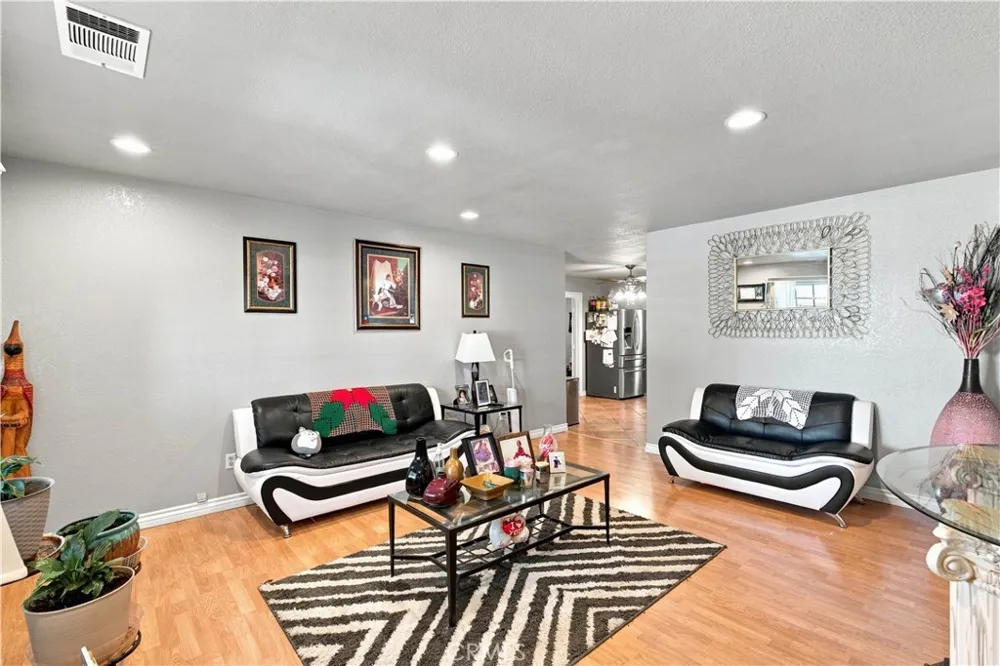 13607 Westwood Drive Victorville, CA 92395