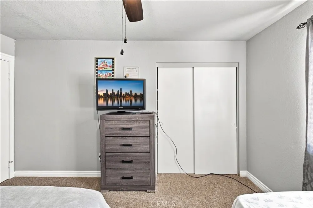 13607 Westwood Drive Victorville, CA 92395