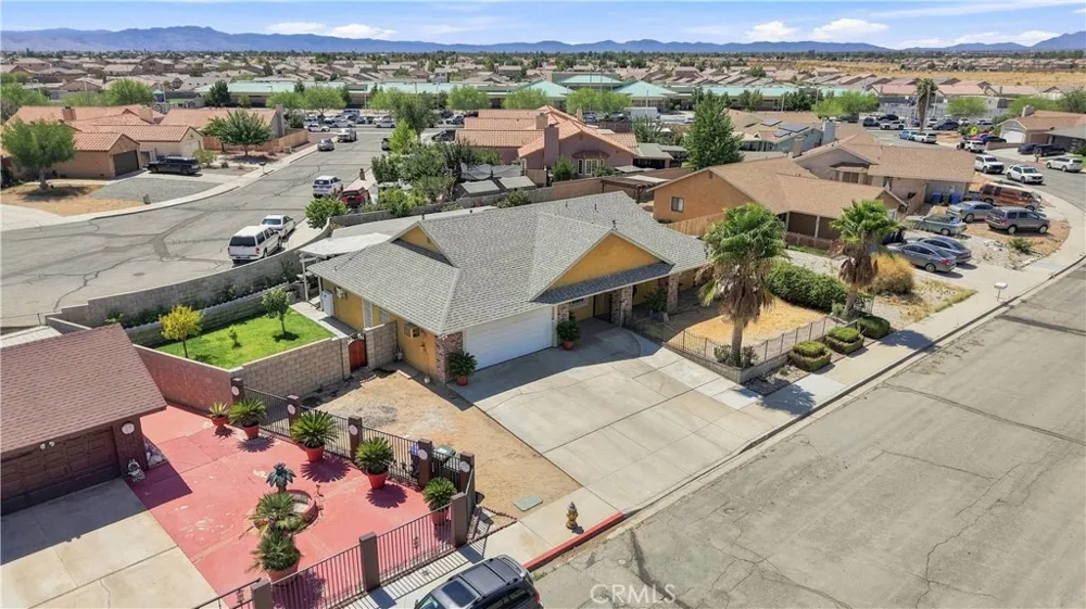13607 Westwood Drive Victorville, CA 92395