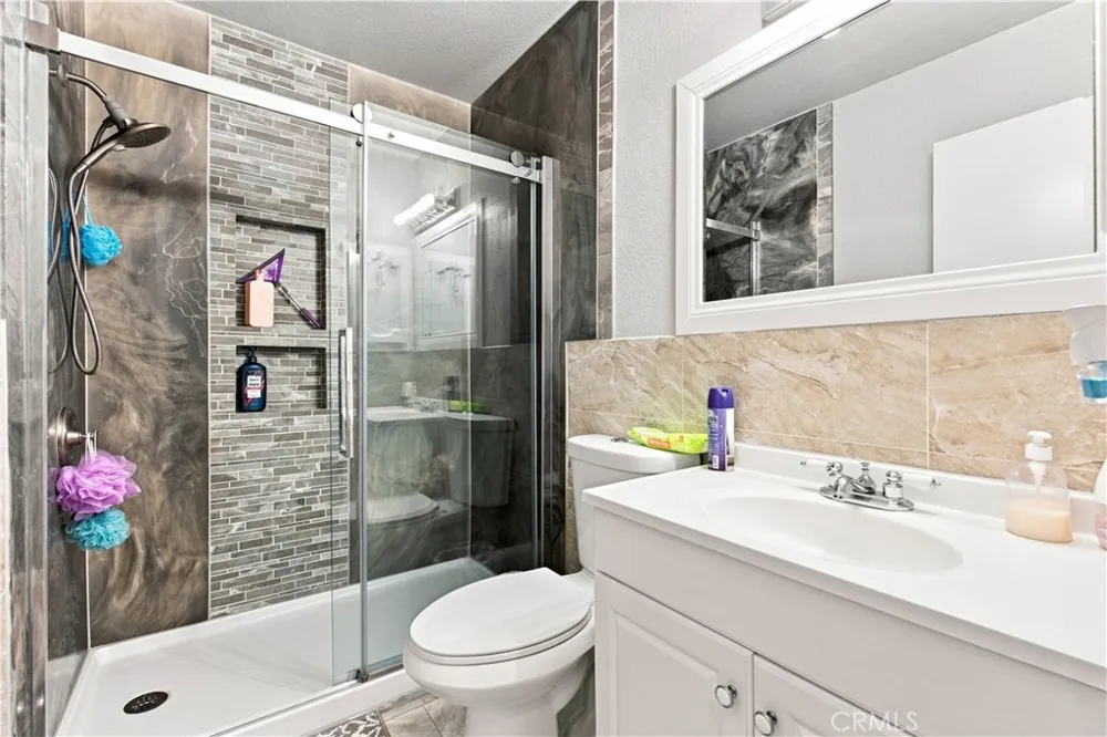 13607 Westwood Drive Victorville, CA 92395