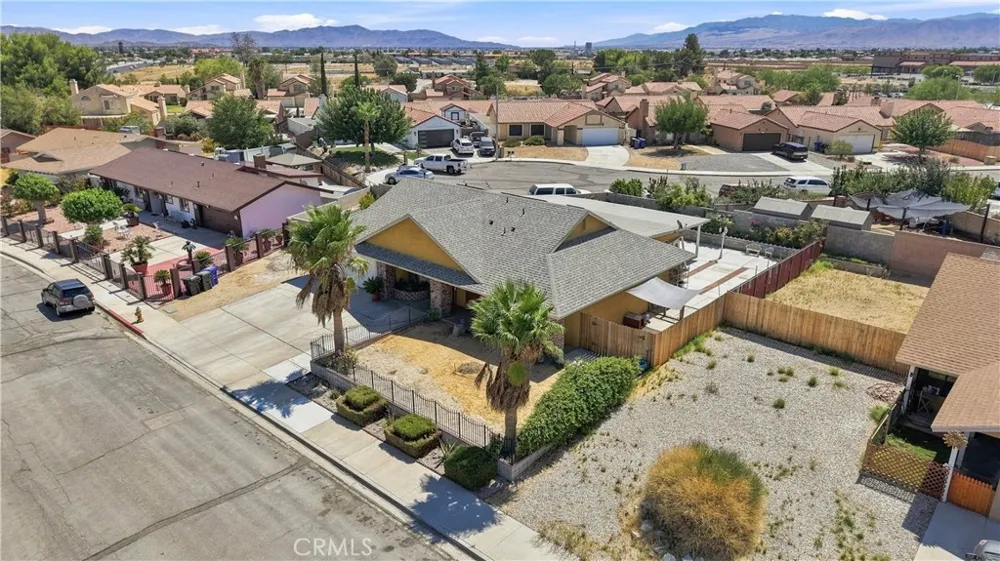 13607 Westwood Drive Victorville, CA 92395