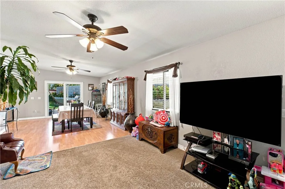 13607 Westwood Drive Victorville, CA 92395