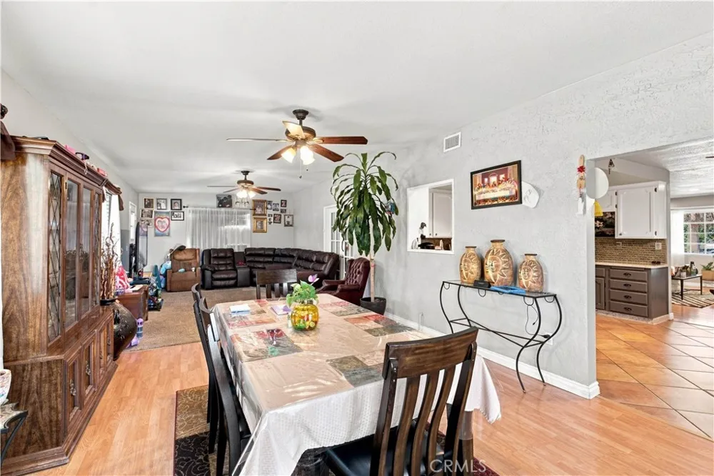 13607 Westwood Drive Victorville, CA 92395