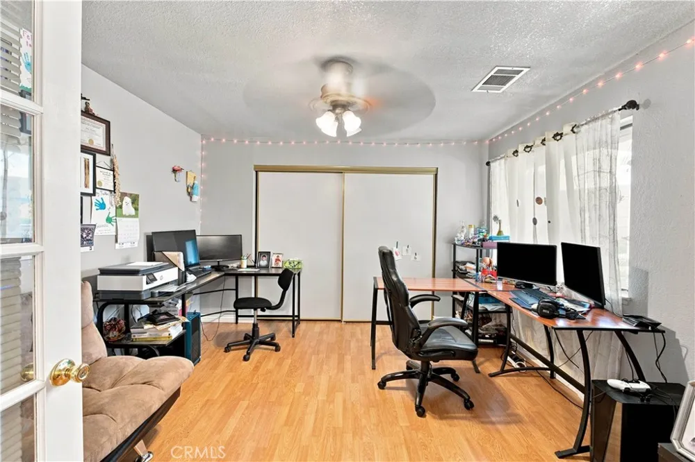 13607 Westwood Drive Victorville, CA 92395