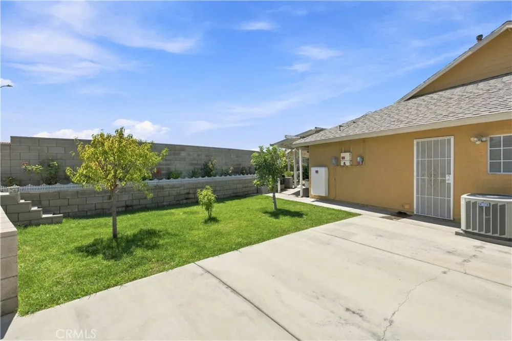 13607 Westwood Drive Victorville, CA 92395