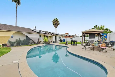 742 Date Avenue