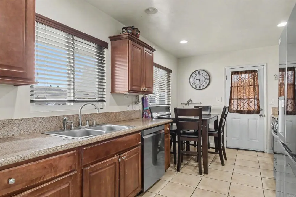 742 Date Avenue Chula Vista, CA 91910