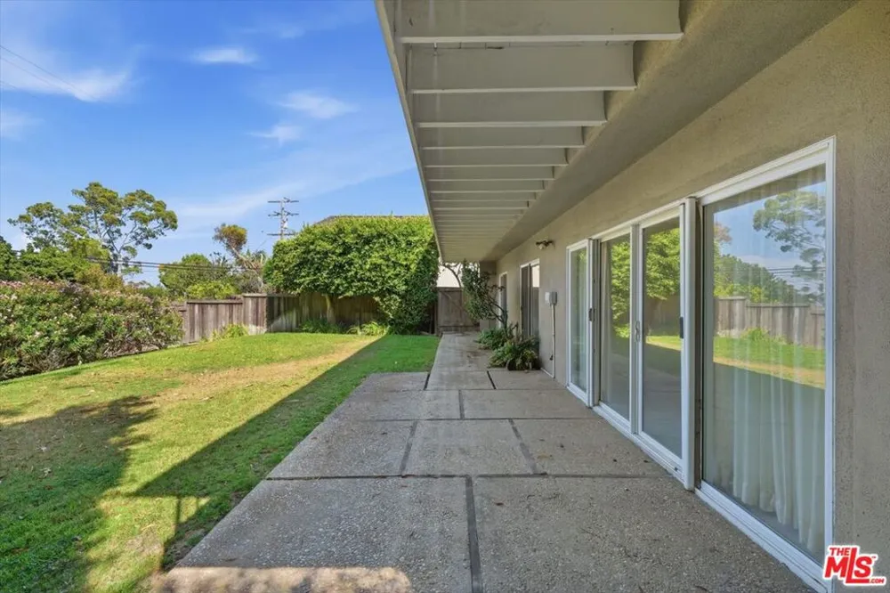 4029 Via Valmonte Palos Verdes Estates, CA 90274