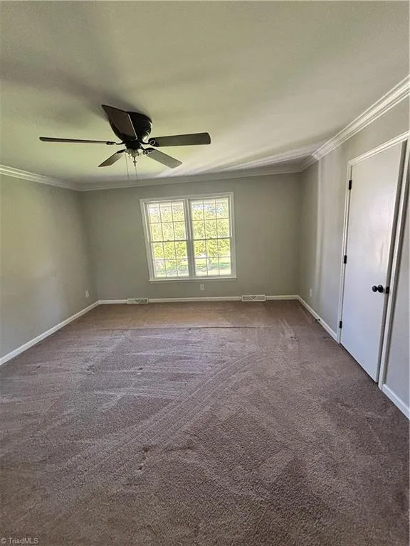 1024 KELWYN LANE Lewisville, NC 27023