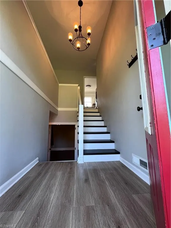 1024 KELWYN LANE Lewisville, NC 27023