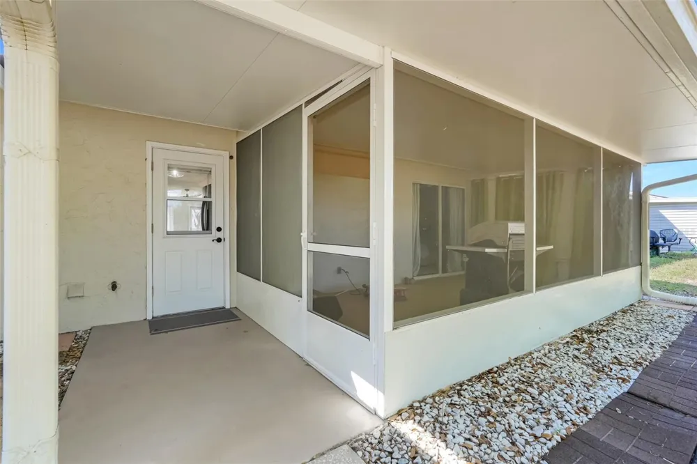 30024 TAVARES RIDGE BOULEVARD #62 Tavares, FL 32778