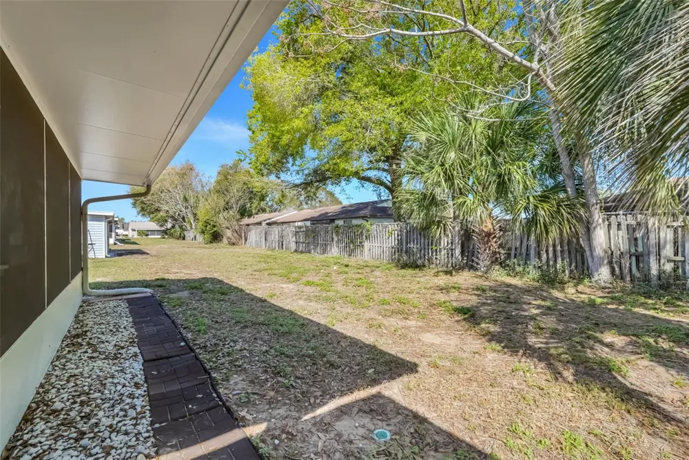 30024 TAVARES RIDGE BOULEVARD #62 Tavares, FL 32778