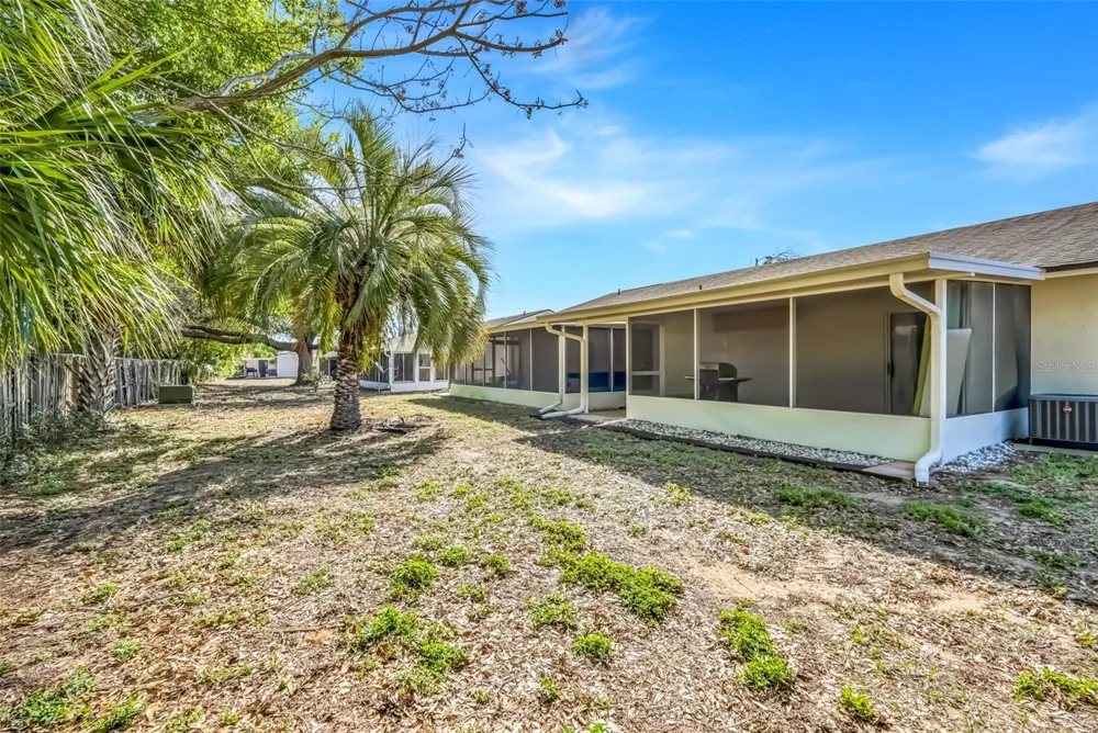 30024 TAVARES RIDGE BOULEVARD #62 Tavares, FL 32778