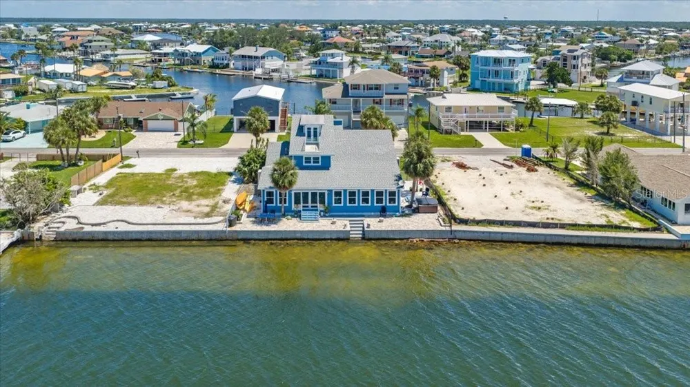 3200 GULF WINDS CIRCLE Hernando Beach, FL 34607