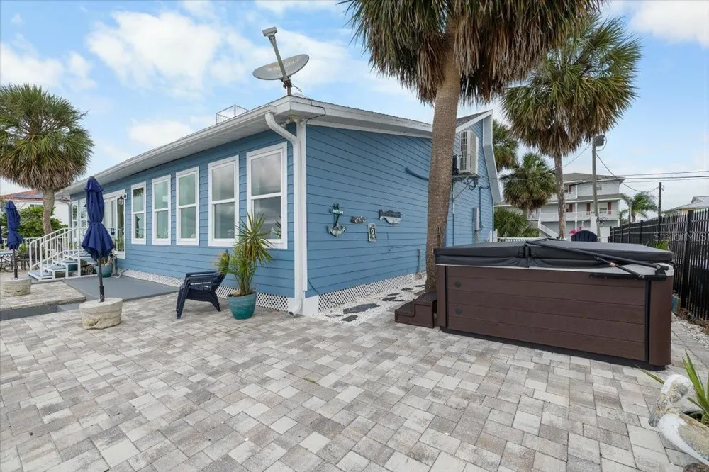 3200 GULF WINDS CIRCLE Hernando Beach, FL 34607