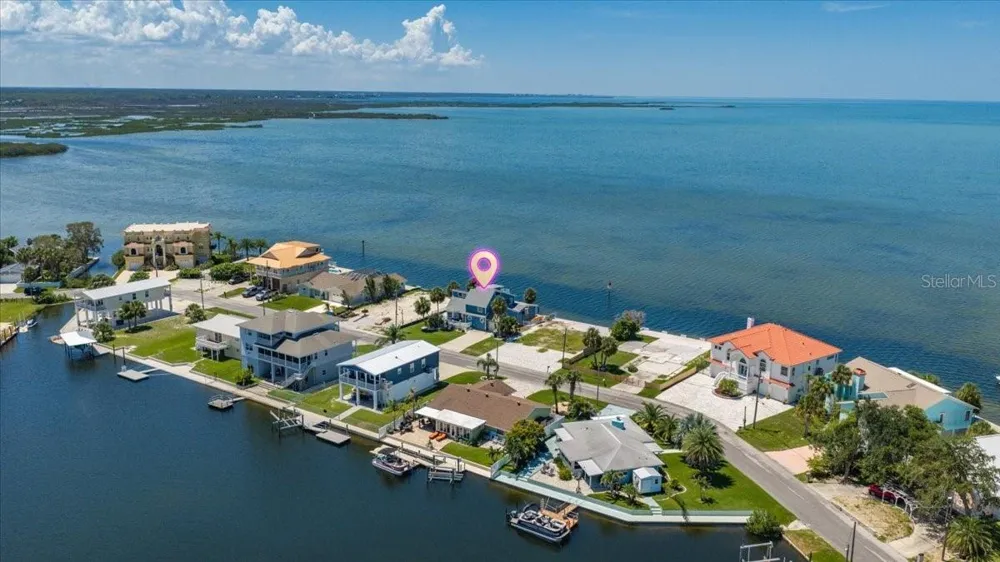 3200 GULF WINDS CIRCLE Hernando Beach, FL 34607